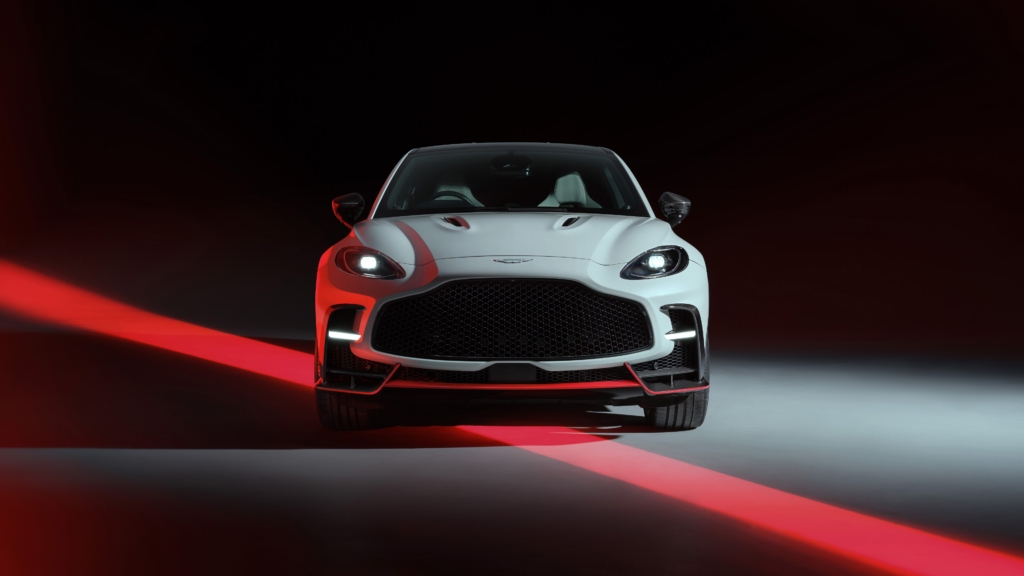 2025 Aston Martin DBX S