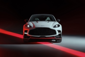 2025 Aston Martin DBX S